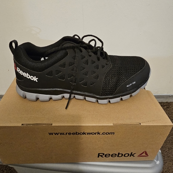 Steel toe Reebok - Picture 2 of 2